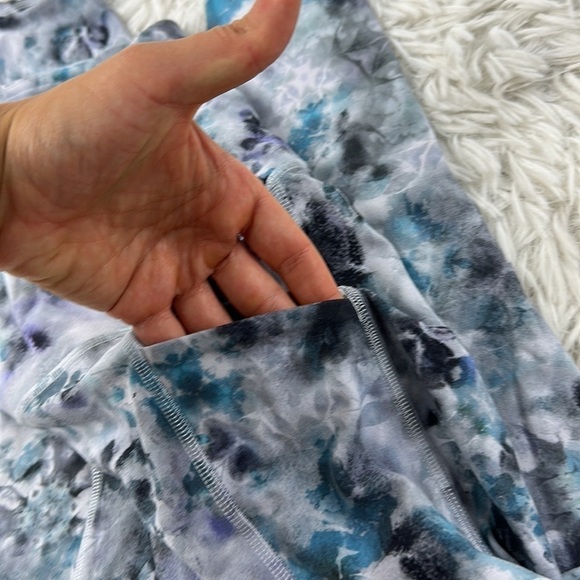 Lululemon Align High Rise Crop with Pockets 23" Kaleidofloral Multi - Picture 4 of 6